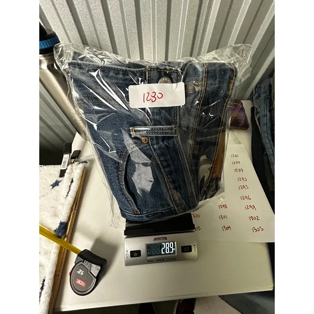 Vintage Levi's 505 Mens 36x32 Blue Regular Fit Straight Leg Denim Jeans
